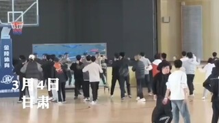 体育课反差，男生练舞 女生练武，网友：一生要强女强人