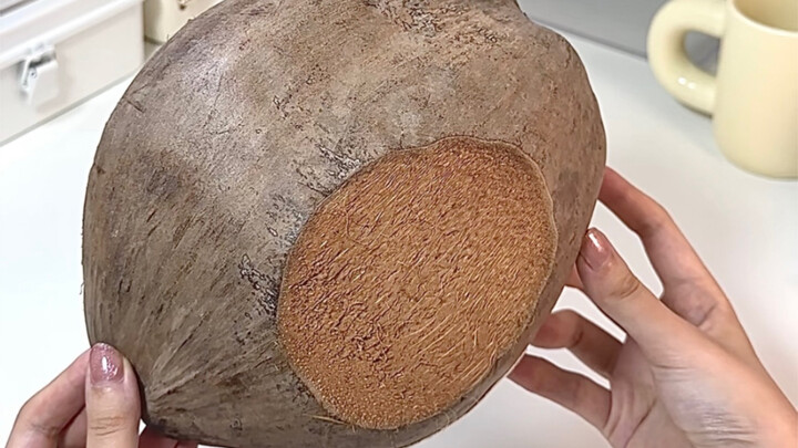 Mở hộp trái cây: gáo dừa