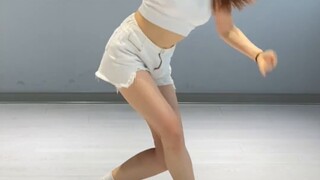 【ELIN艾琳】TWICE-《GO HARD》Versi informal ruang latihan cover tari lengkap
