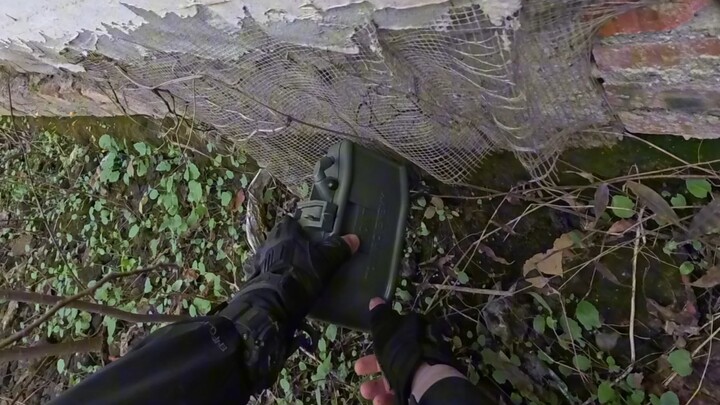 Facing the enemy! Anti-infantry mine counters flanking!