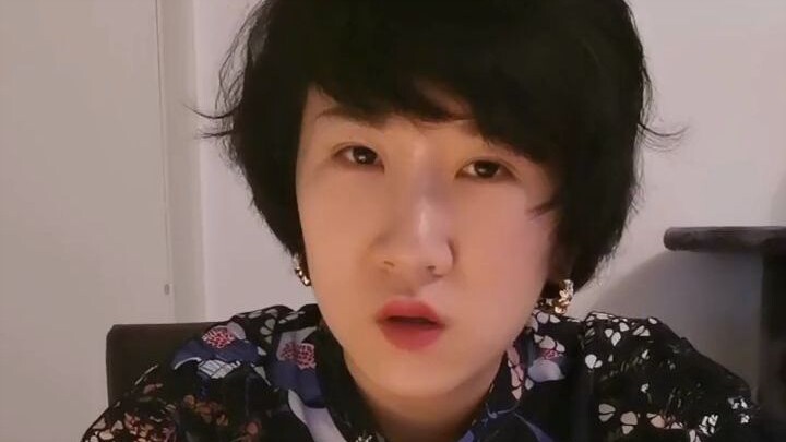 ฉันไปทำตัวไฮโซที่สกอตแลนด์ แล้วดันทำเพื่อนซี้หายไประหว่างงานแต่งงาน