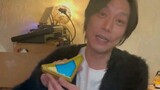 Takeshi Yoshioka chơi với nón UR Sapphire kỷ niệm 25 năm