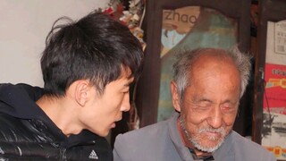 用一辈子练成的铁砂掌，他三岁失明，靠一双手活了一辈子。