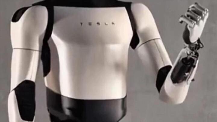 #ماسك يعلن في أحدث اجتماع للمساهمين: “أعتقد أن كل شخص في العالم سيرغب في الحصول على روبوت، ومن الواض