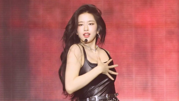 [An Yujin] So Beautiful! Look! Fan-Captured Live Cam 4K | Seoul Encore Concert Day 2 240811