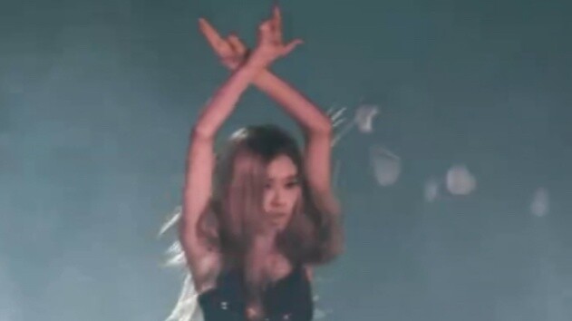 Rosé's "16 shot" straight shot, this dance is so strong