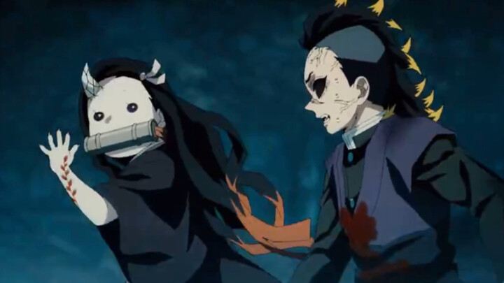 Tanjiro: "Cẩn thận, đừng đánh em gái tôi" Nezuko: "Ừ, là tôi đây!"