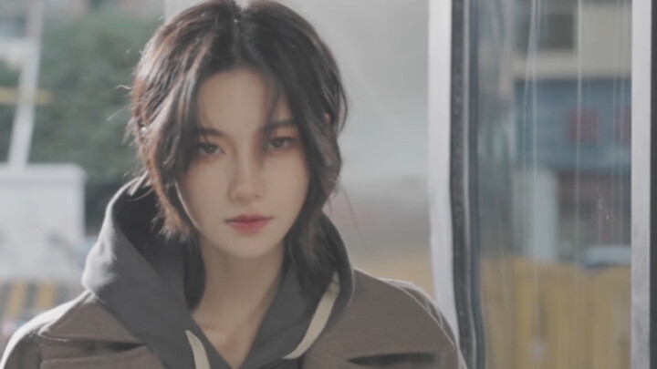 Có khả năng khiến tất cả mọi người đều yêu thích mình là trải nghiệm như thế nào?