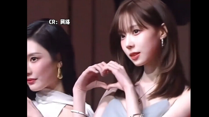 Seminggu ke depan Tian Zhengguo bakal sibuk menghibur nih 😂 Jin Dongtian, kamu sendiri yang cari gar