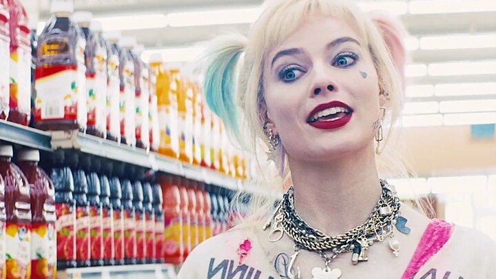 เธอไม่ได้บ้า เพียงแต่เฉียบแหลมจนน่ากลัว ดังนั้นเธอจึงรู้ดีว่าตัวเองกำลังทำอะไรอยู่