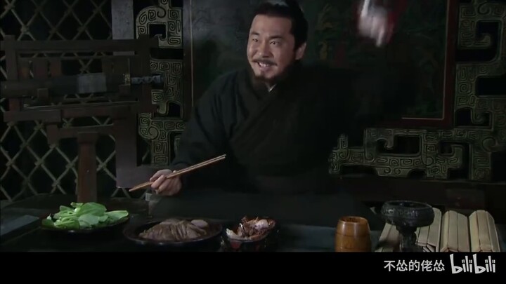 Tom and Jerry Mobile Game: Invisibility and enlargement, double wall gaps can be flipped at will