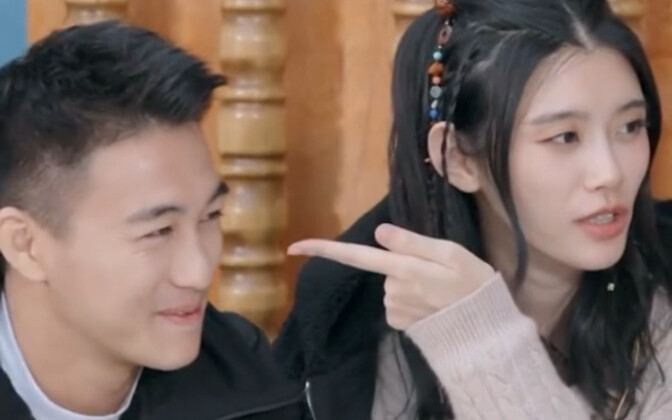 He Youjun, I'm sorry, I'm not pretending anymore.