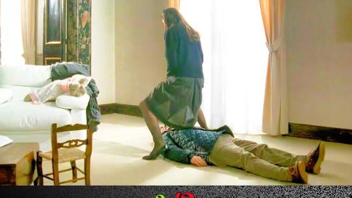 This woman is the one everyone in the world desires—she’s absolutely stunning!