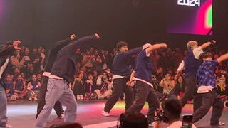 “前街舞国家队队员跳Justin Bieber的Baby”曹明雨&喻文乐/耐克街舞高校联赛成都总决赛