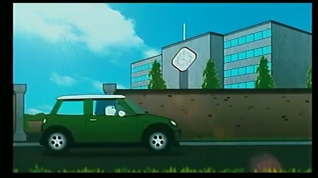 NINE GIRLS AND A GHOST 2002