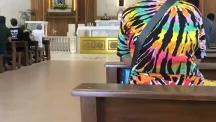 最愚蠢的行為是不停的給別人講道理、爭對錯位置不同，少言為貴認知不同，少辯為止三觀不同，少湊一桌