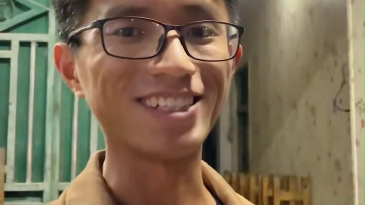 ซีรีส์ฮีโร่ไซเบอร์ ตอน บะหมี่ไส้กรอกชื่อดังเจ็ดหลี่