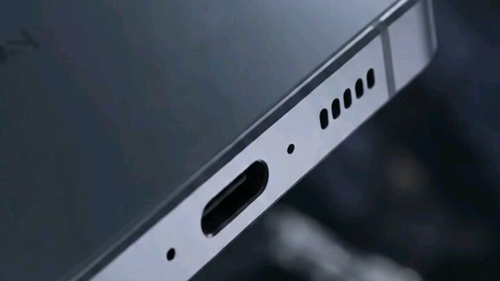 samsung galaxy phone detail iformatoin ad