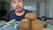 ASMR Plate Licking Kiwi Fruit - Sensitive Sounds Of Eating, Peeling & Cutting