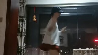 “试图驯化四肢的一天呀”