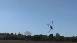 Ketinggian nggak cukup, ngapain main manuver roller?