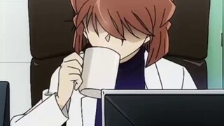 Gin always kills betrayers with one shot, but she is an exception.