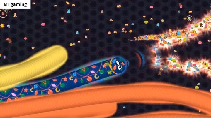 Wormate.io 1 Giant Monster Worm vs. 277222 Invasion Worms _ Wormateio Best Troll