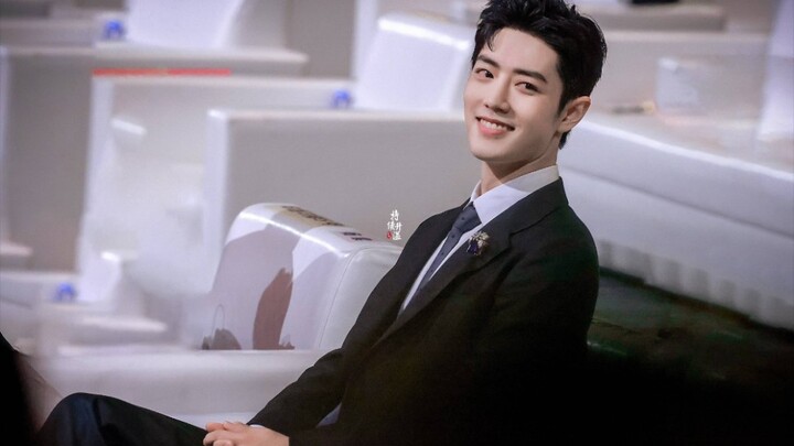 การชกหน้าครั้งนี้น่าทึ่งมาก ในที่สุดฉันก็เข้าใจความหมายของคิ้วก็เหมือนกับการวาดภาพ