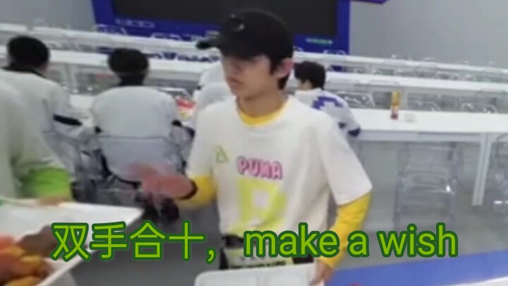 【NCT】Em trai người Nhật đã nhảy Make A Wish rồi kìa, hình như là cậu em đậm chất “công trường” ấy