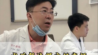 Patient who had a stent procedure receives on-site praise from the chief physician during follow-up.