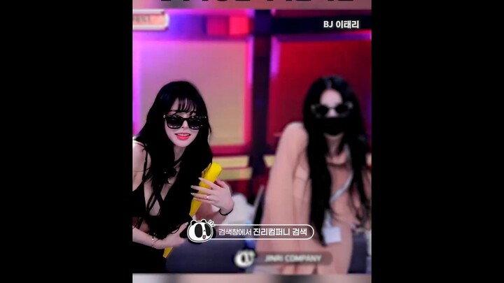 Timeless Beauty in Motion #girl #dance #kpop