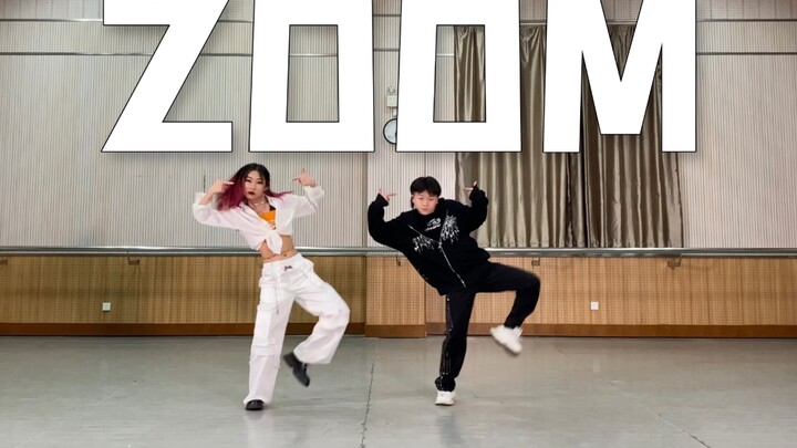 Jessi's New Song ZOOM: Ultra-Realistic Quick Analysis of the Chorus | Younger Sister Cover