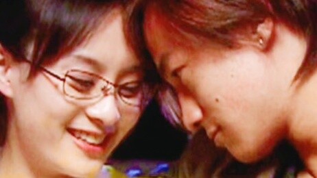 She is 7 years younger than him, but the two of them act out a sister-brother relationship without a