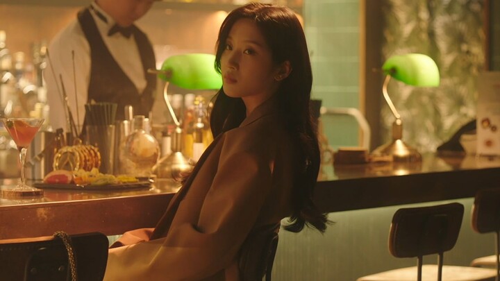 【Nuansa Oranye】Putri Keluarga Kaya Raya X Penipu Wanita Ber-IQ Tinggi, Sang Putri Mengira Sudah Meni