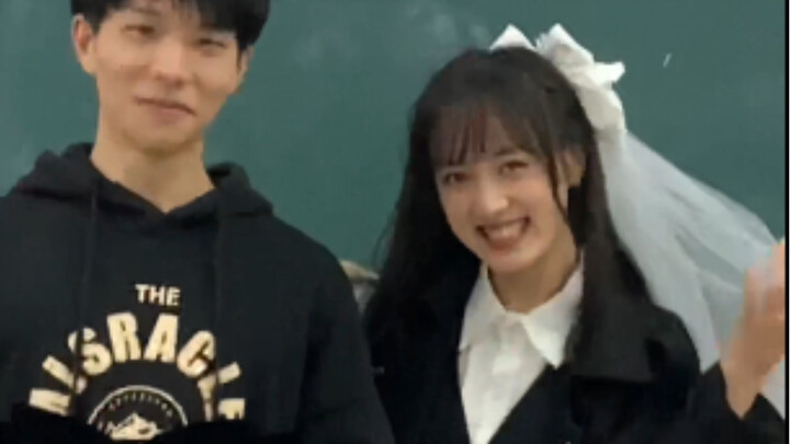 When a good friend meets a crush