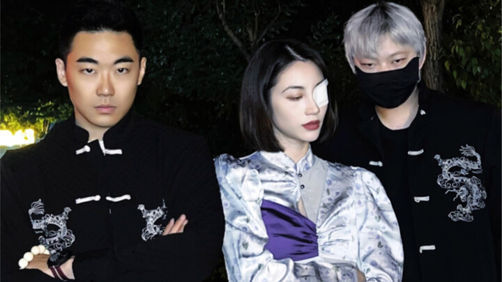 เชื่อฟังนะ พวกเราไม่ถ่ายแล้ว