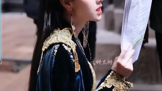 原来主演不仅给自己加戏还给女二减戏，花絮老师是懂倒油的！