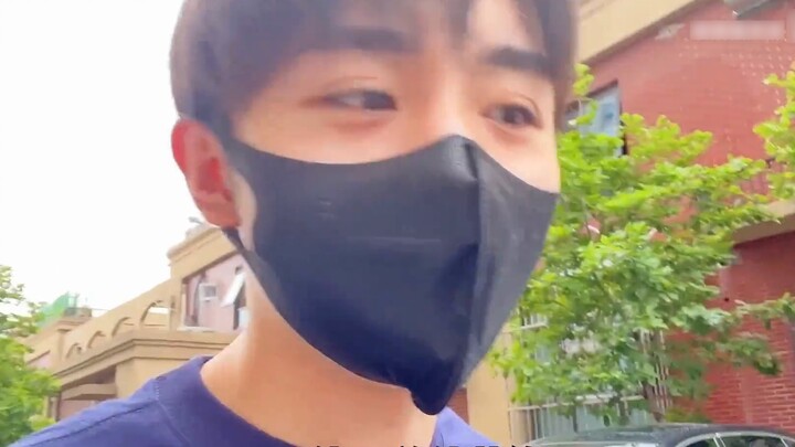 Masa mudaku kembali! Setelah tiga tahun, aku kembali ke Dachang bersama Yao Bainan!