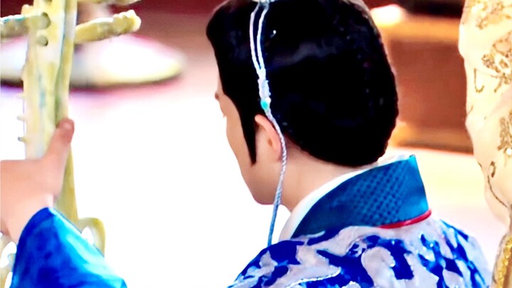 ต๋าจี่ ทำไมเธอใจร้ายถึงเอาผู้ชายหล่อขนาดนี้มาทำเป็นลูกชิ้นเนื้อได้ลงคอ?