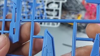[e Dove Unboxing] Model Wuji/Armor Pedang Persik Kyuzuryu Menyerang Gundam!