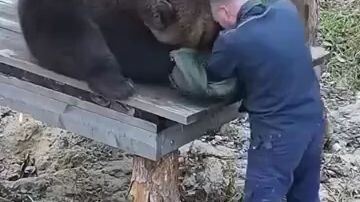 bear love with man #foryou