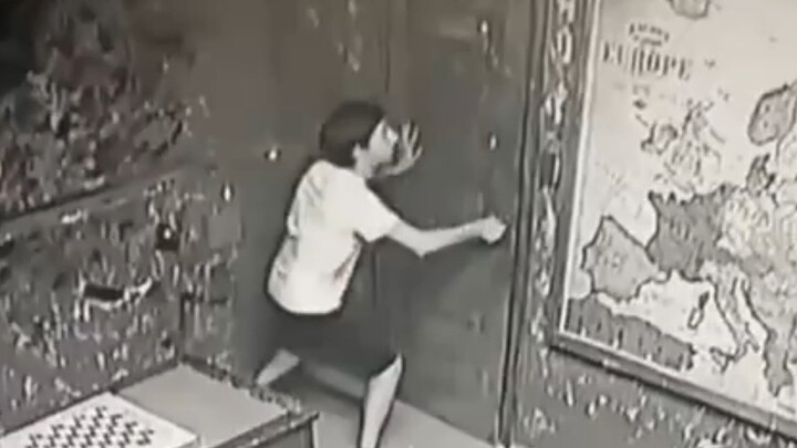 Lần này, anh ấy chọn chính mình trở thành ánh sáng.