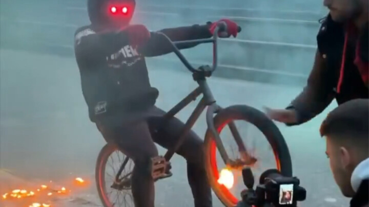 “Nếu không có chút “vi khuẩn nhiếp ảnh” thì thật sự chẳng thể lướt qua được”