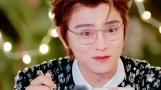 This was the first time that Xiao Ding didn't respond to her...so the redness at the corners of his 