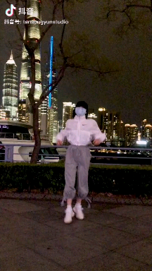【Tan Songyun】Brother Yun is dancing ah ah ah this damn charm