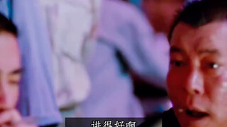 一个人啊 想要别人服气的话 四个字“德高望重
