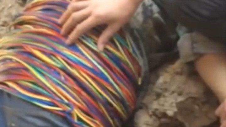 Hài hước về thợ điện