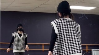 【Smiley-Choi Ye Na】Dance tutorial of Coconut Milk solo chorus + Salt part! 0.6/0.8/1.0 speed change 