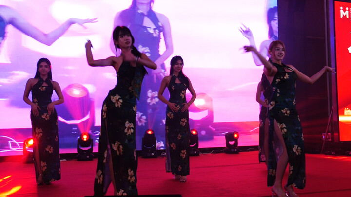 Hội nghị cuối năm nhà ai vậy?