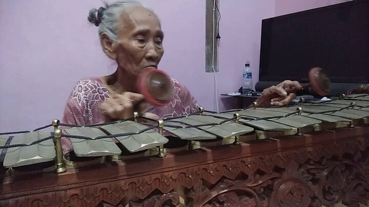 Mbah pringgo, jineman mari kangen